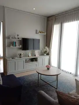 Brand new The Peak Residence Tunjungan Plaza Full Furnished