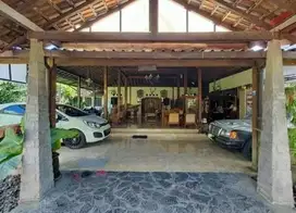 Rumah Joglo Istimewa Tengah Kota Jogja