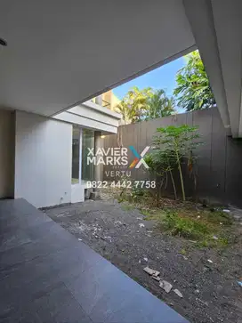 Perum Araya Tahap 1, Mewah Minimalis Modern, Surabaya