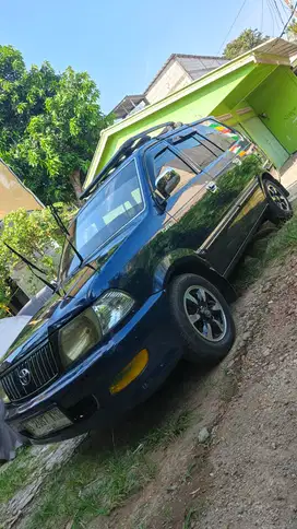 Toyota Kijang 2003 Bensin