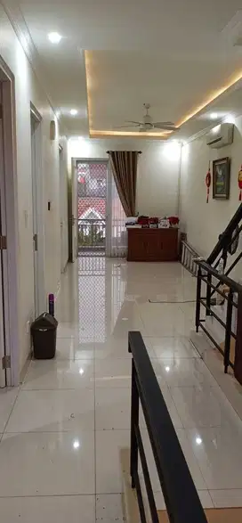 Dijual Rumah Kompleks Metro Pertama 2, Tangerang Kota
