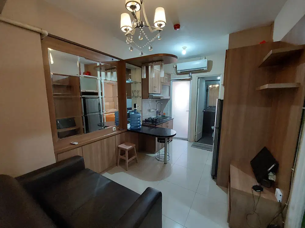 Nyaman dan Praktis! Sewa Apartemen 2BR di Green Pramuka Tower Mall