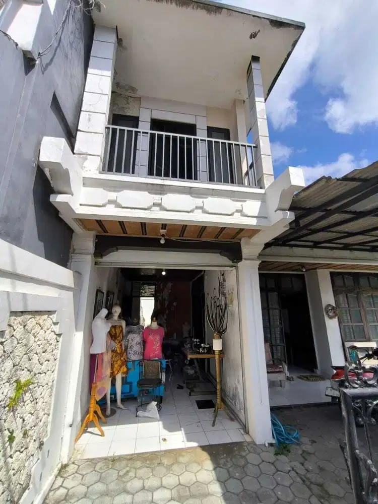 RUMAH STRATEGIS DIJUAL DI TAMAN GRIYA