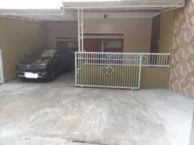 Jual Rumah Cantik di Cihanjuang dekat Sariwangi dan kota Cimahi