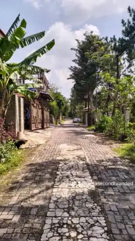 Tanah dekat jalan raya untuk Vila, dekat wisata, dekat Ungaran