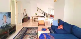 Disewakan Rumah Fully Furnished, area Kemang