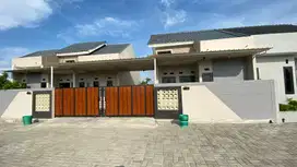 dipasarkan rumah baru  bangun lokasi tempel gatak bisa survey dulu