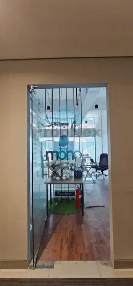 Office Pakuwon Tower Tunjungan Plaz