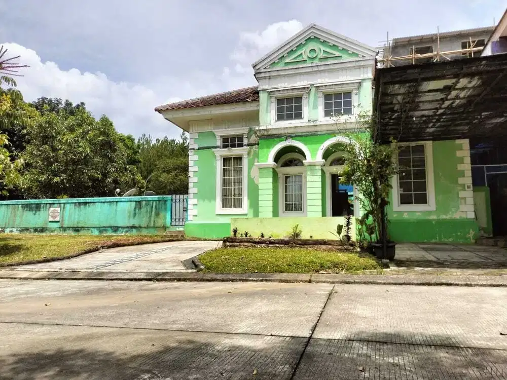 Dijual cepat rumah hook halaman luas di cluster sentul city
