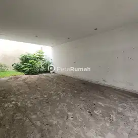 DIJUAL VILLA JALAN H ANIF KOMPLEK CEMARA KUTA (Darwin)