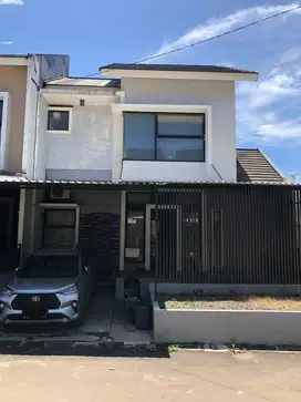Dijual rumah di perum serpong estat siap huni