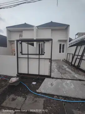 MURAH   Dijual Cepat Rumah Baru Gunung Anyar Tambak