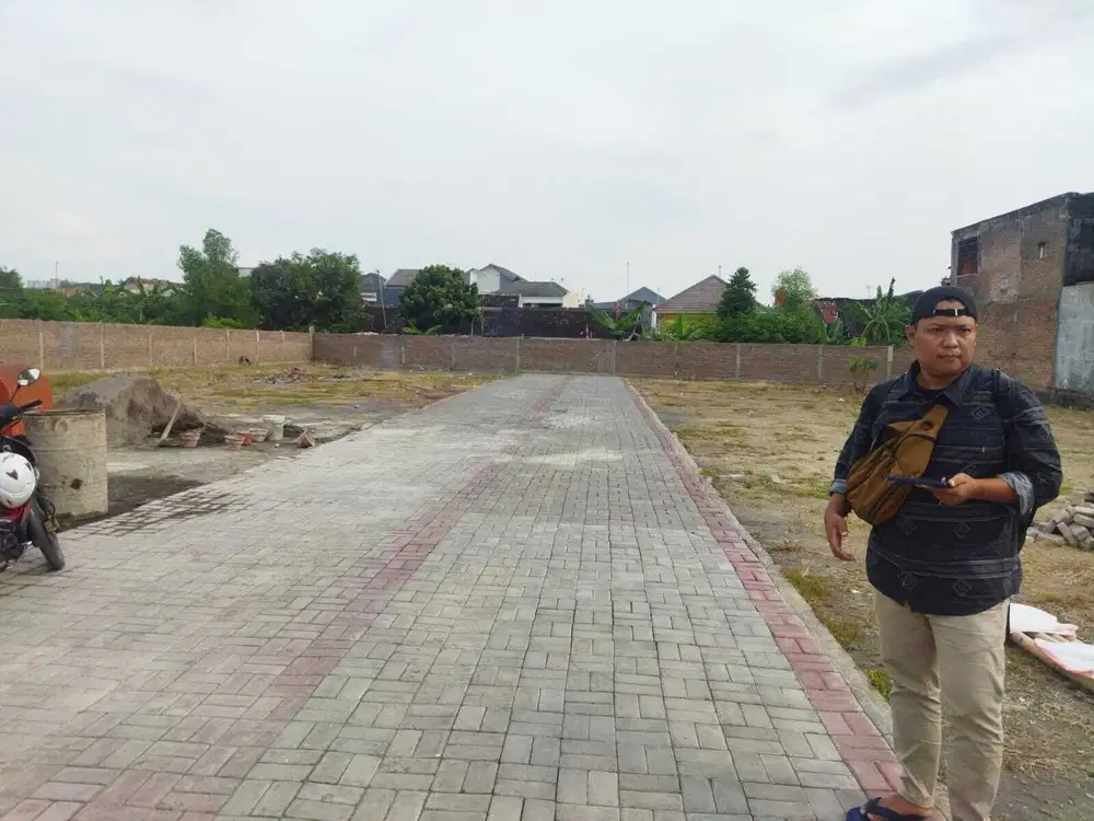 tanah kavling tinggal 1 lokasi jl pleret banyuanyar banjarsari solo