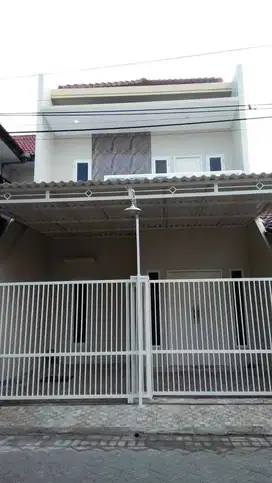 Dijual Cepat Rumah Bagus 2 Lt Pondok Tjandra Sidoarjo