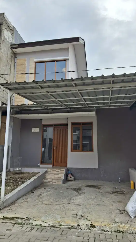 Dijual rumah siap huni mainroad padalarang dekat gerbang TOL
