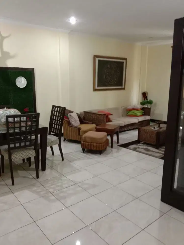 Rumah Furnished murah Siap Huni Di Kota Baru Parahyangan Bandung