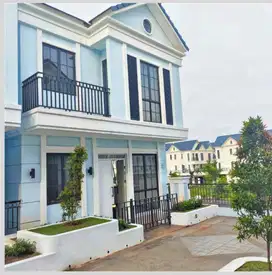 Rumah Dijual Super Murah 3 Lantai Di Lavon Swancity Tangerang