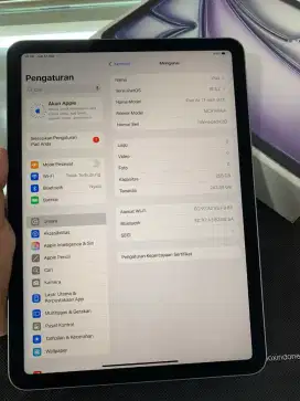 ipad air M3 256GB wifi only iBox