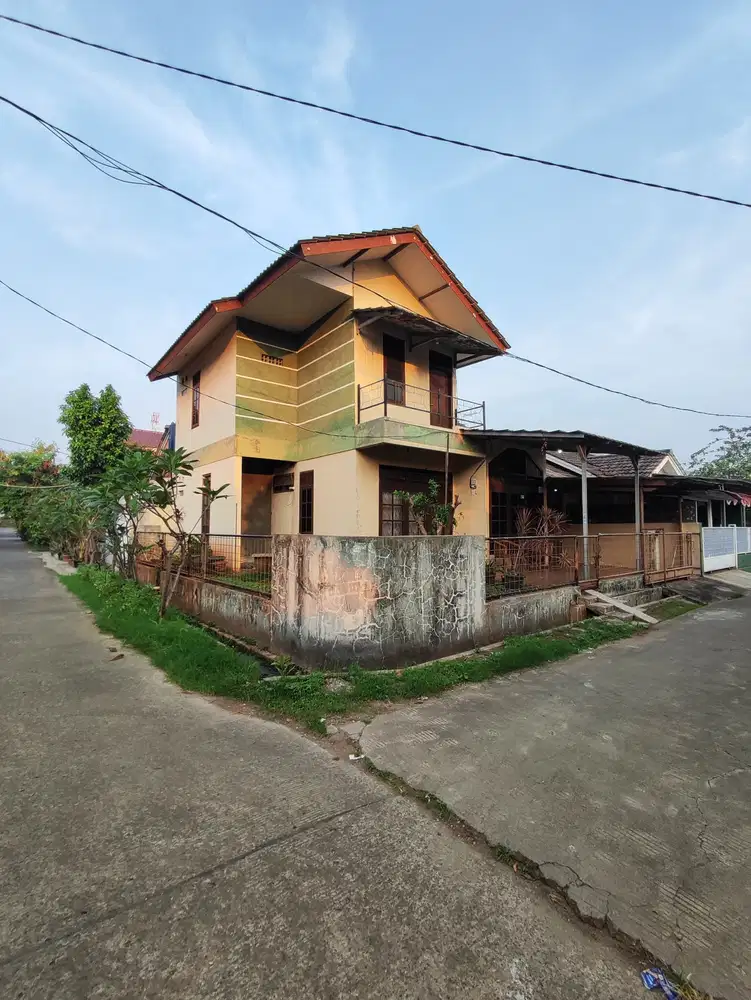 RUMAH di PEKAYON, BEKASI