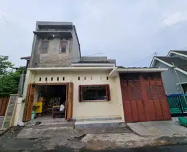 Rumah 2Lt Letak Strategis Dekat Tol Klodran