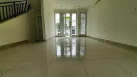 Disewakan Rumah Amanda Raya 9 Premium Summarecon Bandung