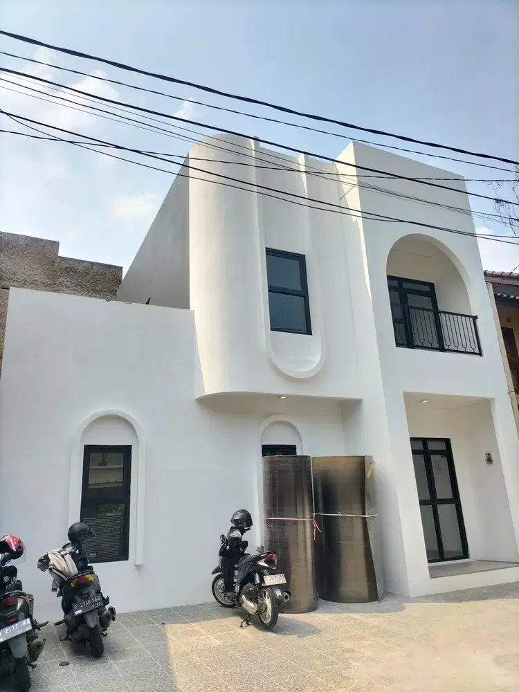 Dijual rumah baru di setiabudi regency
