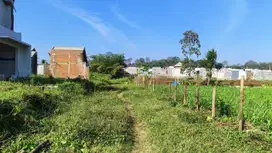 tanah dekat kampus dan tol hanya 90juta