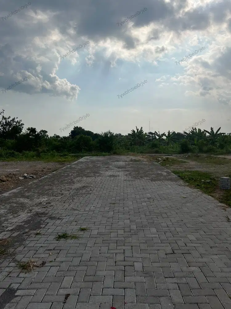 Tanah Strategis 130 m², Lebar 8 Meter, Dekat Ringroad Utara!