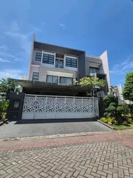 RUMAH SECOND TERAWAT, FULL FURNISHED DI NORTH EMERALD, CITRALAND