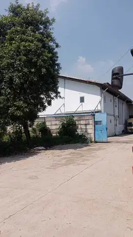 Di jual tanah dan bangunan gunung Putri bogor