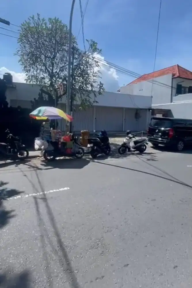 Tanah Legian Kuta Bali Jalan utama