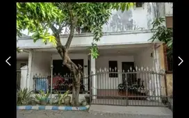 Rumah 2 lantai Tengah Kota, Perum Wisma Sarinadi, Sidoarjo Kota