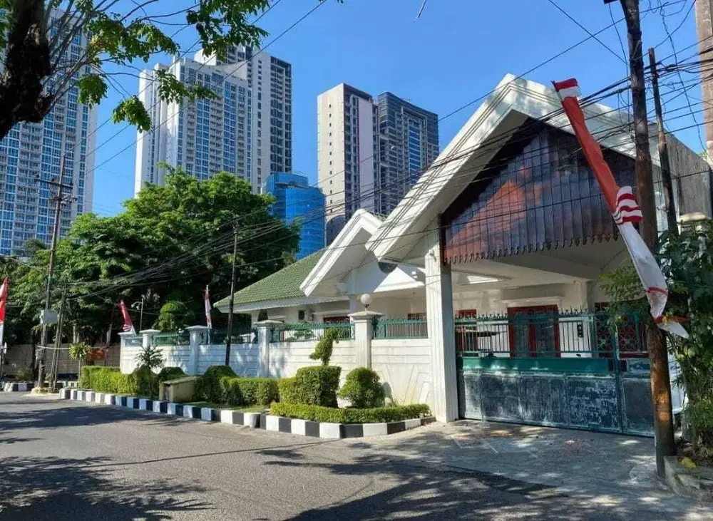 Dijual Rumah siap huni Kris Kencana Sari Mayjend Sungkono, Surabaya