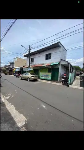 10 kontrakan dan 2 ruko di kebon jeruk jakbar