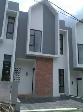 Rumah 2 Lantai Bagus Free Design View Bandung di Padasuka Kota Bandung