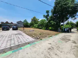 Berbah Sleman, 5 Menit RSPAU S. Hardjolukito, SHM.