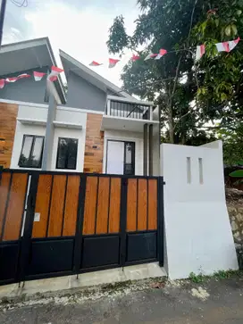 Lokasi pinggir jalan cukup booking 1 juta ajah