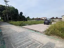 Tanah Berbah 1 Km Jl. Wonosari Jogja Siap Bangun Akses Mobil Papasan ~
