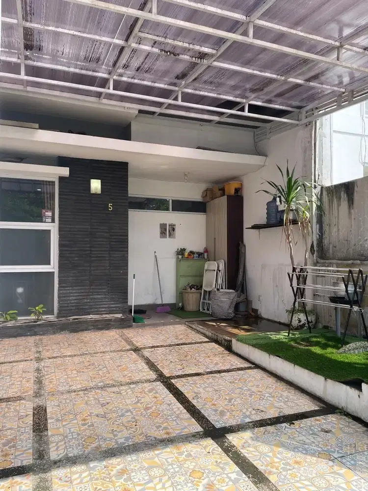 Rumah Minimalis Modern 2 Lantai Siap Huni Di Arcamanik Cisaranten