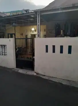 Dijual Rumah + 2 Kontrakan di Srengseng sawah Jagakarsa