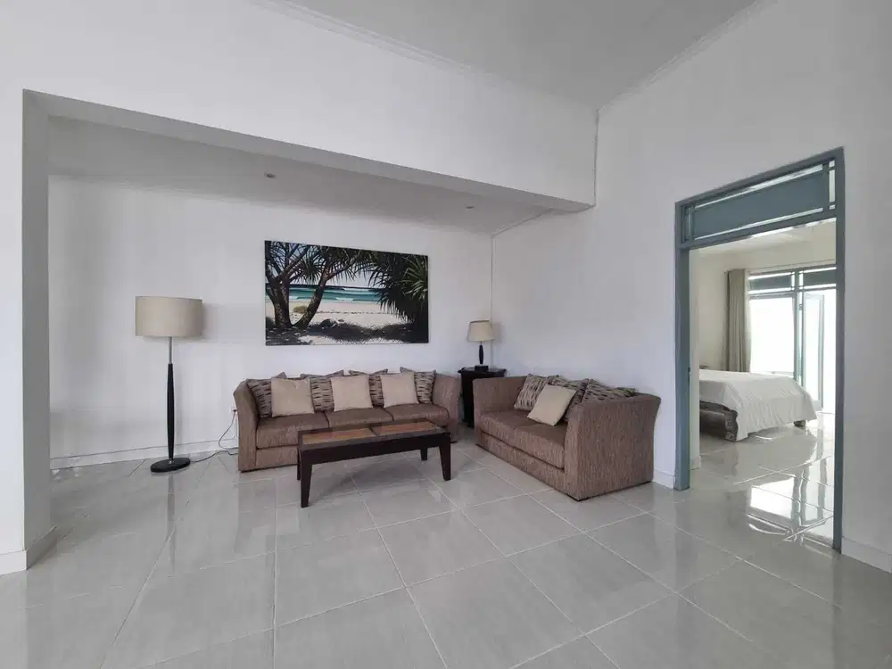 DI JUAL RUMAH TINGGAL DAERAH KEROBOKAN