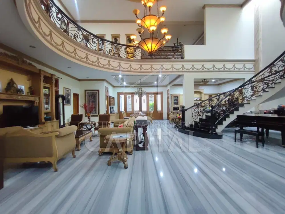 Rumah Mewah di Taman Anggrek - Sebelah Mall Festival Citylink