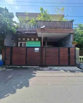 RUMAH DI JL DURIAN TIMUR LAMPER KIDUL SEMARANG SELATAN