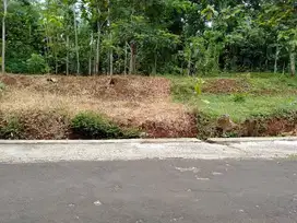 DijuaL murah Tanah datar siap bangun digentungan,mojogedang