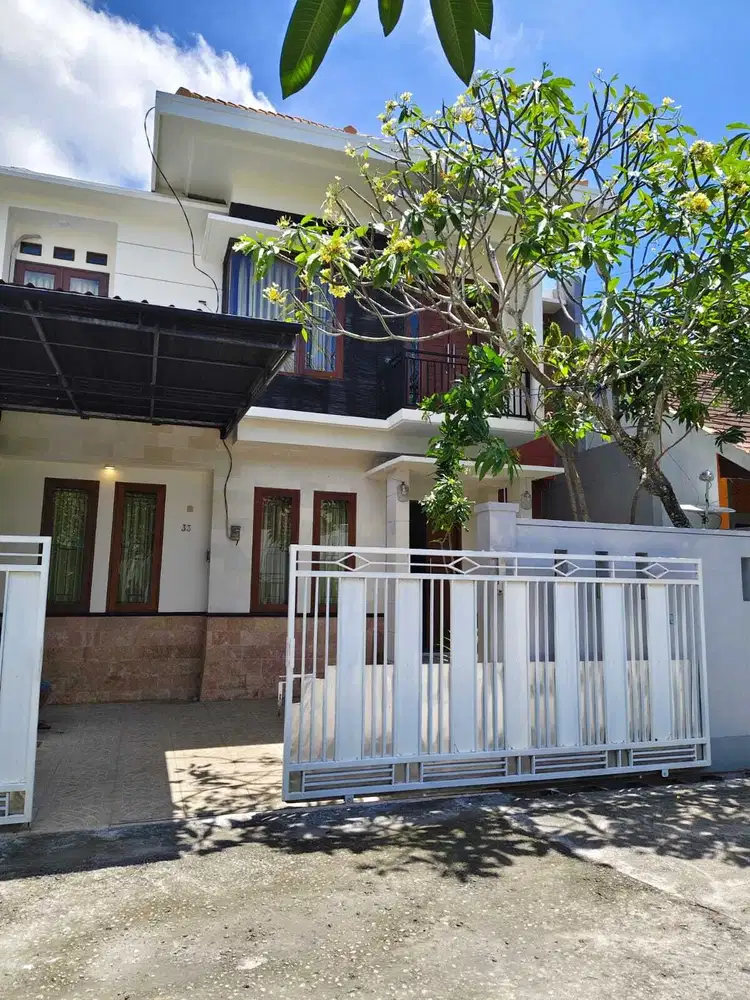 rumah siap huni 2 lantai di jimbaran,4 kmr tdr, furnish,strategis