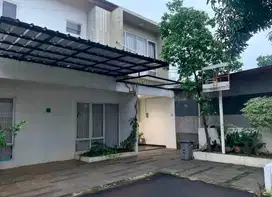 Rumah dijual Dalam Cluster Khafi Residence Jagakarsa