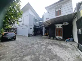 KOST 23 KAMAR DI SETURAN BABARSARI DEKAT UPN
