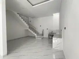 Dijual rumah metland puri