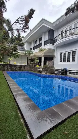 dijual rumah mewah di Pakubuwono area kebayoran baru jakarta selatan
