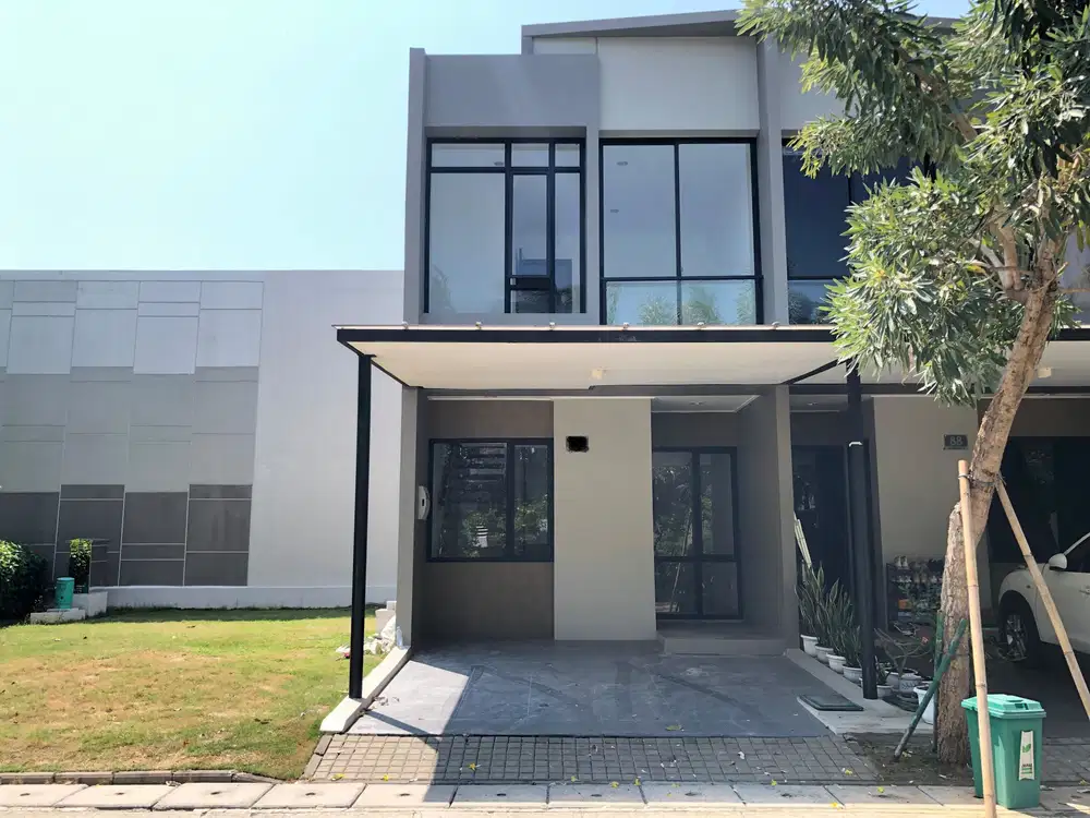 Disewa Cepat Rumah Milenial Pik 2 Ukuran 4.5x12.5m2 Hoek Siap Huni